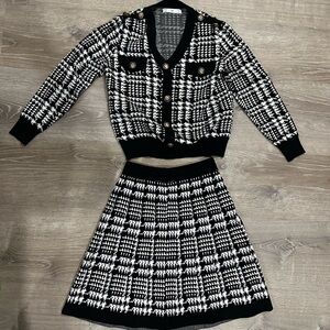 Black and white knit set